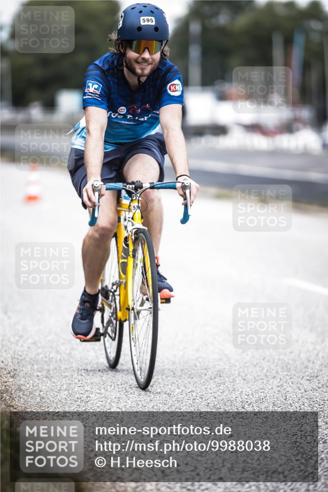 16.08.2026 - KN Förde Triathlon 2026 H.Heesch http://msf.ph/oto/9988038 16.08.2026 13:12:53 Radfahren 514, 595, 708 meine-sportfotos.de
