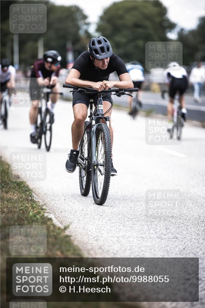 16.08.2026 - KN Förde Triathlon 2026 H.Heesch http://msf.ph/oto/9988055 16.08.2026 13:12:58 Radfahren 549, 556, 588, 601, 606, 733, 734 meine-sportfotos.de