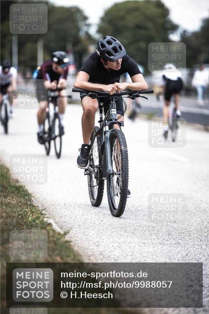 16.08.2026 - KN Förde Triathlon 2026 H.Heesch http://msf.ph/oto/9988057 16.08.2026 13:12:58 Radfahren 549, 556, 588, 601, 606, 733, 734 meine-sportfotos.de
