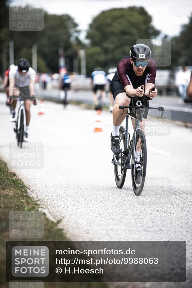 16.08.2026 - KN Förde Triathlon 2026 H.Heesch http://msf.ph/oto/9988063 16.08.2026 13:12:59 Radfahren 549, 556, 588, 601, 606, 733, 734 meine-sportfotos.de