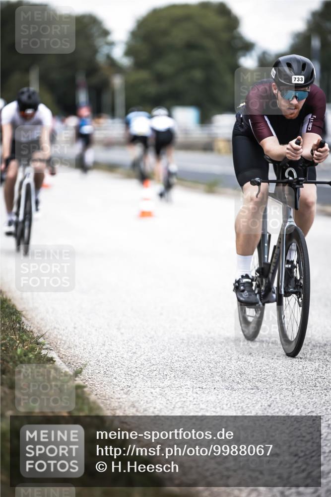 16.08.2026 - KN Förde Triathlon 2026 H.Heesch http://msf.ph/oto/9988067 16.08.2026 13:12:59 Radfahren 549, 556, 588, 601, 606, 733, 734 meine-sportfotos.de