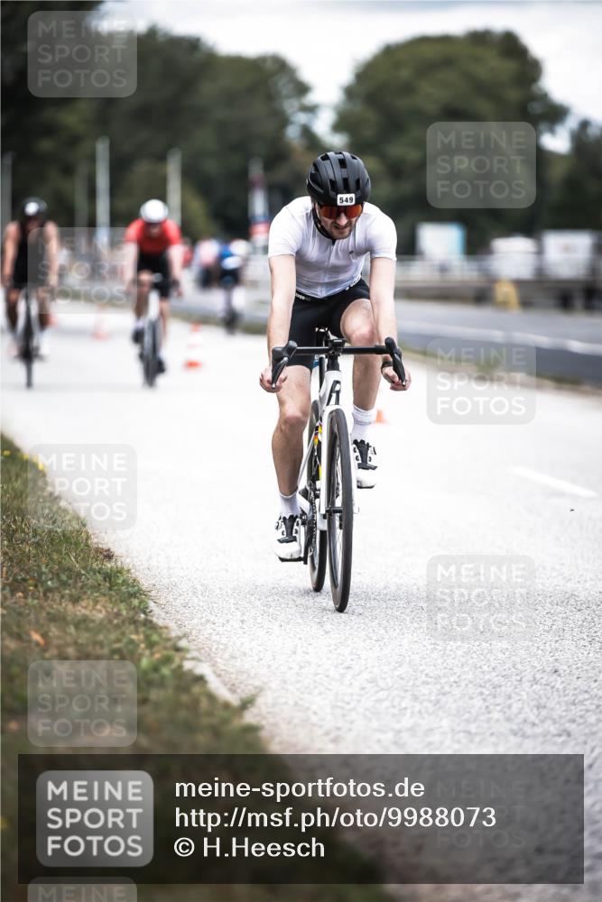 16.08.2026 - KN Förde Triathlon 2026 H.Heesch http://msf.ph/oto/9988073 16.08.2026 13:13:00 Radfahren 549, 556, 588, 601, 606, 733, 734 meine-sportfotos.de