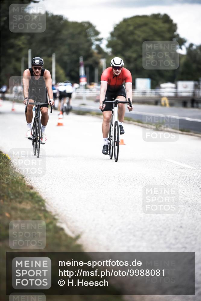 16.08.2026 - KN Förde Triathlon 2026 H.Heesch http://msf.ph/oto/9988081 16.08.2026 13:13:02 Radfahren 549, 556, 588, 601, 606, 733, 734 meine-sportfotos.de