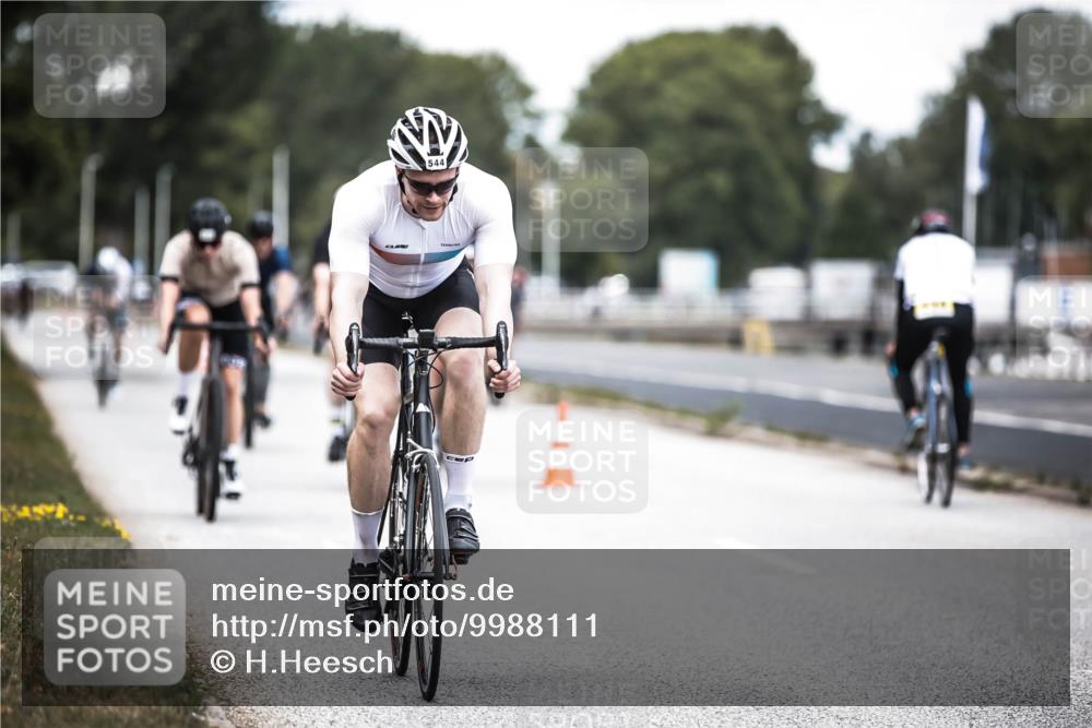 16.08.2026 - KN Förde Triathlon 2026 H.Heesch http://msf.ph/oto/9988111 16.08.2026 13:13:11 Radfahren 532, 534, 544, 706, 730, 742, 747 meine-sportfotos.de