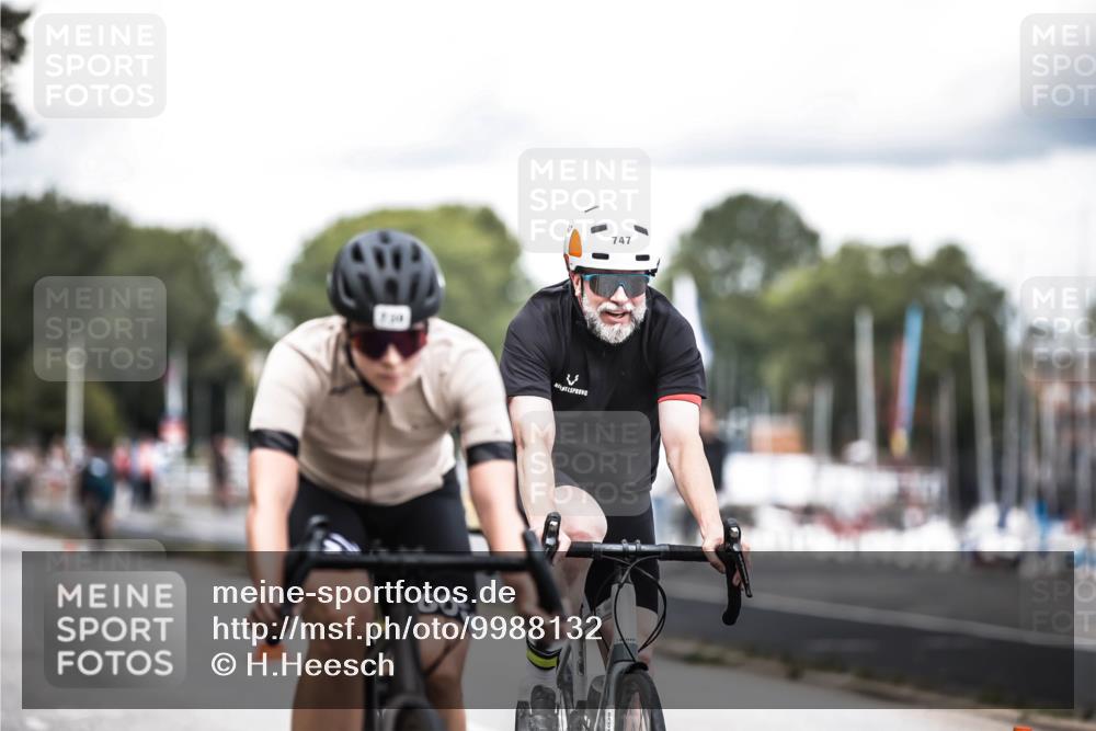 16.08.2026 - KN Förde Triathlon 2026 H.Heesch http://msf.ph/oto/9988132 16.08.2026 13:13:13 Radfahren 532, 534, 539, 544, 706, 721, 730, 742, 747 meine-sportfotos.de