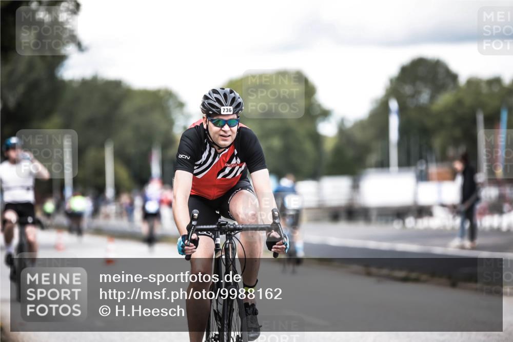 16.08.2026 - KN Förde Triathlon 2026 H.Heesch http://msf.ph/oto/9988162 16.08.2026 13:13:31 Radfahren 515, 517, 538, 717, 736 meine-sportfotos.de