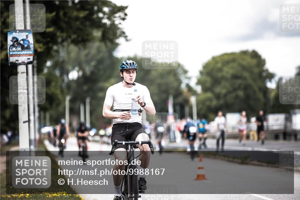 16.08.2026 - KN Förde Triathlon 2026 H.Heesch http://msf.ph/oto/9988167 16.08.2026 13:13:33 Radfahren 517, 538, 717, 736 meine-sportfotos.de