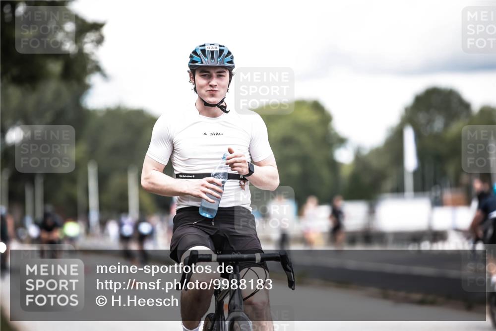 16.08.2026 - KN Förde Triathlon 2026 H.Heesch http://msf.ph/oto/9988183 16.08.2026 13:13:34 Radfahren 517, 538, 717, 736 meine-sportfotos.de