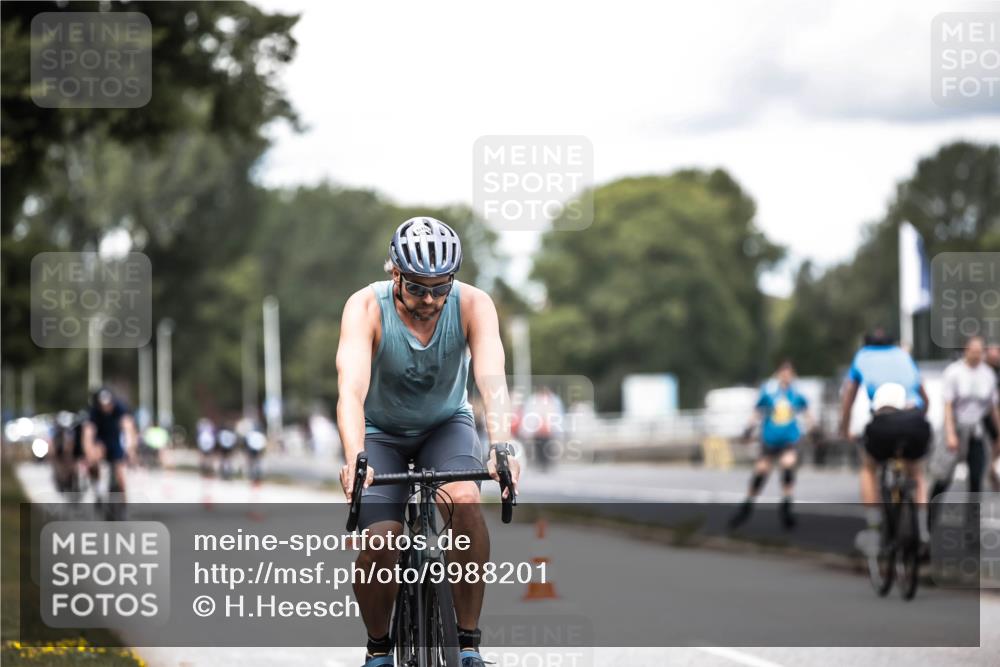 16.08.2026 - KN Förde Triathlon 2026 H.Heesch http://msf.ph/oto/9988201 16.08.2026 13:13:40 Radfahren 506, 577 meine-sportfotos.de