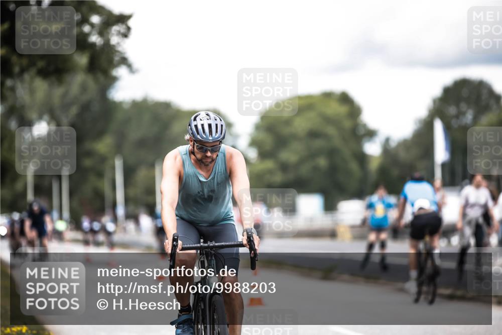 16.08.2026 - KN Förde Triathlon 2026 H.Heesch http://msf.ph/oto/9988203 16.08.2026 13:13:40 Radfahren 506, 577 meine-sportfotos.de