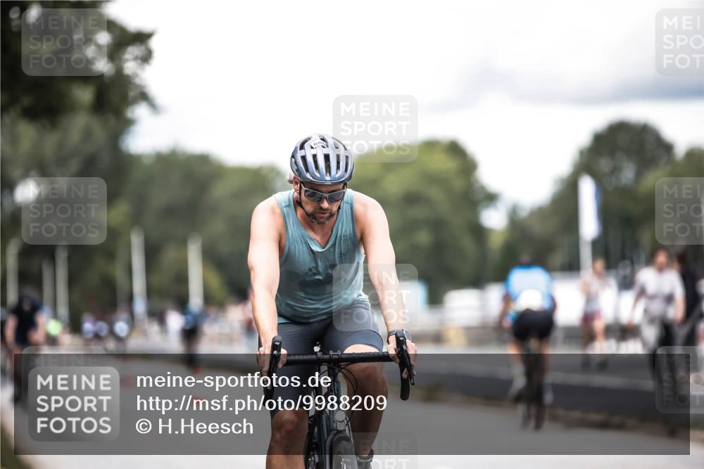 16.08.2026 - KN Förde Triathlon 2026 H.Heesch http://msf.ph/oto/9988209 16.08.2026 13:13:40 Radfahren 506, 577 meine-sportfotos.de