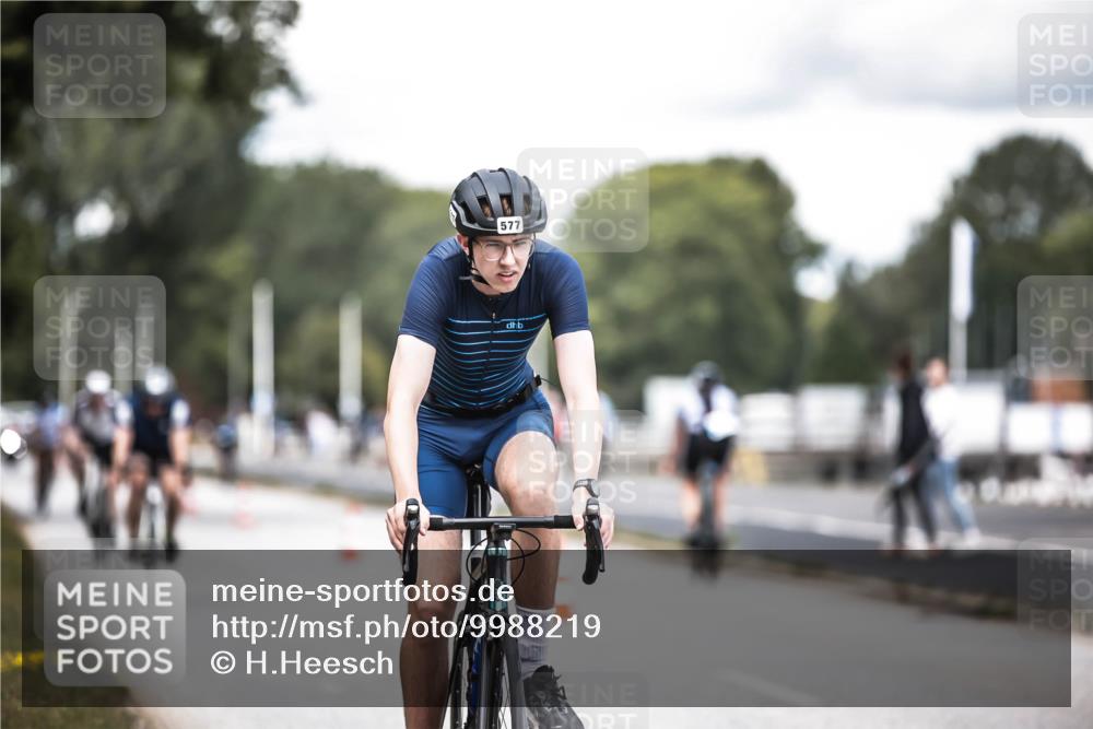 16.08.2026 - KN Förde Triathlon 2026 H.Heesch http://msf.ph/oto/9988219 16.08.2026 13:13:45 Radfahren 571, 577, 599, 703 meine-sportfotos.de