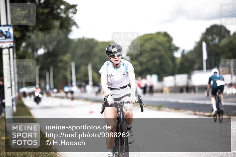 16.08.2026 - KN Förde Triathlon 2026 H.Heesch http://msf.ph/oto/9988262 16.08.2026 13:13:54 Radfahren 511, 535, 567, 585, 608, 731 meine-sportfotos.de