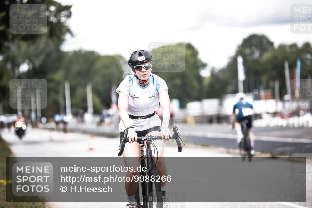 16.08.2026 - KN Förde Triathlon 2026 H.Heesch http://msf.ph/oto/9988266 16.08.2026 13:13:54 Radfahren 511, 535, 567, 585, 608, 731 meine-sportfotos.de
