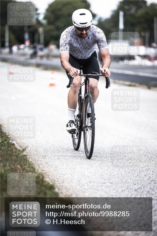 16.08.2026 - KN Förde Triathlon 2026 H.Heesch http://msf.ph/oto/9988285 16.08.2026 13:14:10 Radfahren 509, 530, 545 meine-sportfotos.de