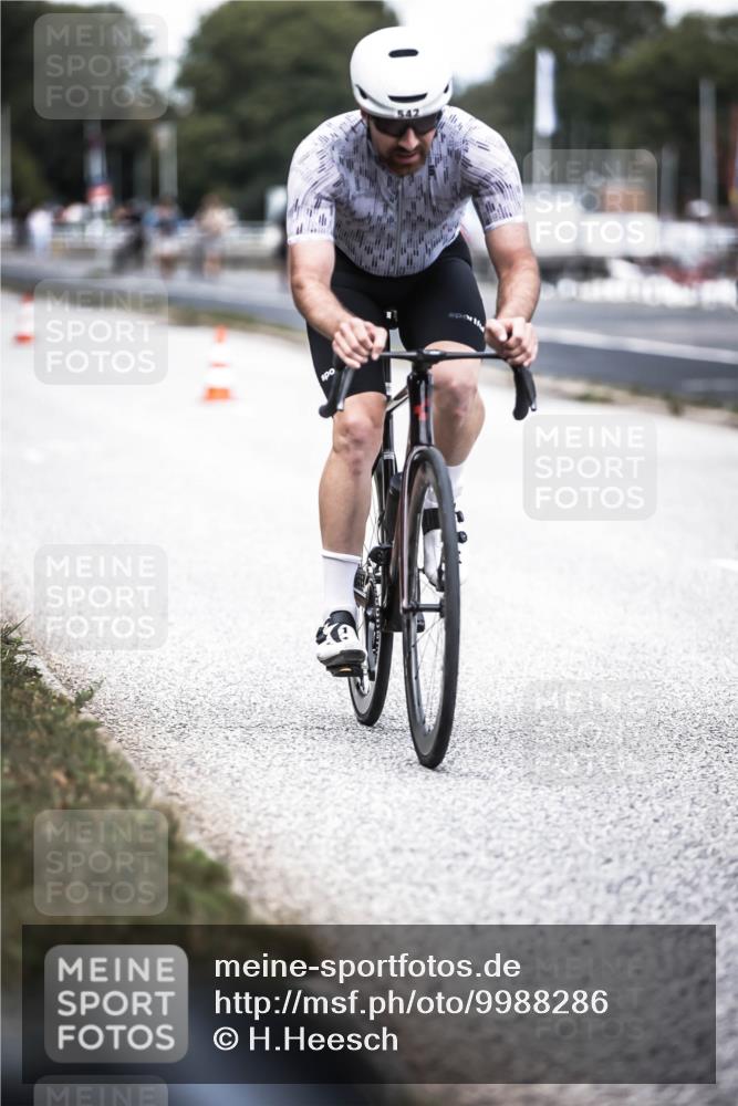 16.08.2026 - KN Förde Triathlon 2026 H.Heesch http://msf.ph/oto/9988286 16.08.2026 13:14:10 Radfahren 509, 530, 545 meine-sportfotos.de