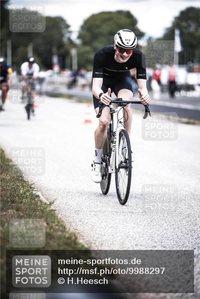 16.08.2026 - KN Förde Triathlon 2026 H.Heesch http://msf.ph/oto/9988297 16.08.2026 13:14:15 Radfahren 509, 530, 540, 548, 604, 611 meine-sportfotos.de
