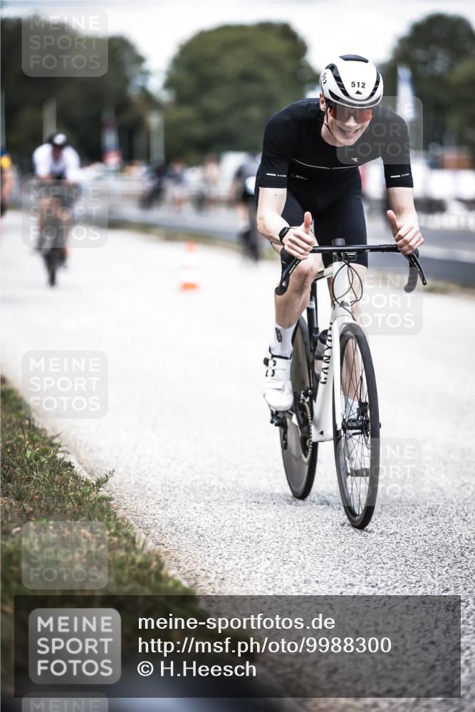 16.08.2026 - KN Förde Triathlon 2026 H.Heesch http://msf.ph/oto/9988300 16.08.2026 13:14:15 Radfahren 509, 530, 540, 548, 604, 611 meine-sportfotos.de