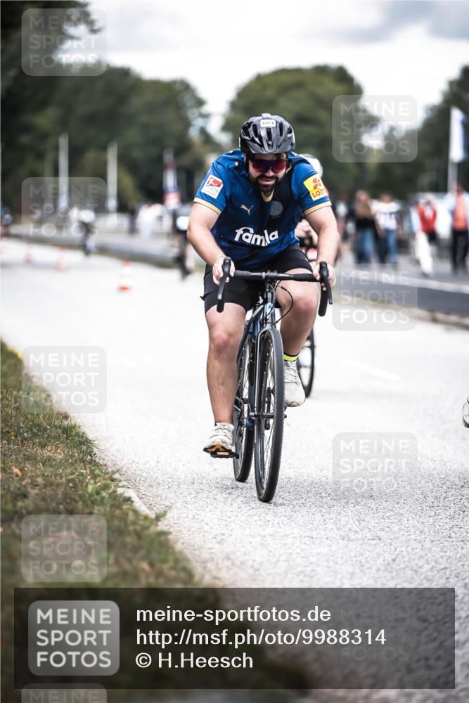 16.08.2026 - KN Förde Triathlon 2026 H.Heesch http://msf.ph/oto/9988314 16.08.2026 13:14:17 Radfahren 530, 540, 548, 604, 611, 705 meine-sportfotos.de