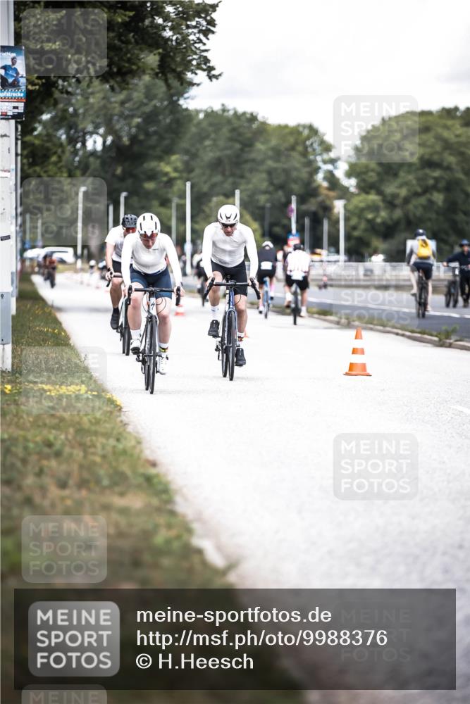 16.08.2026 - KN Förde Triathlon 2026 H.Heesch http://msf.ph/oto/9988376 16.08.2026 13:14:36 Radfahren 521, 533, 724, 726, 739 meine-sportfotos.de