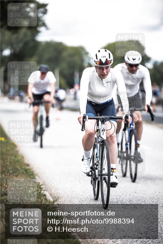 16.08.2026 - KN Förde Triathlon 2026 H.Heesch http://msf.ph/oto/9988394 16.08.2026 13:14:38 Radfahren 528, 533, 724, 726, 739 meine-sportfotos.de