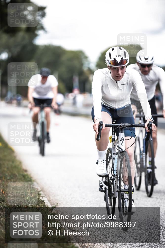 16.08.2026 - KN Förde Triathlon 2026 H.Heesch http://msf.ph/oto/9988397 16.08.2026 13:14:38 Radfahren 528, 533, 724, 726, 739 meine-sportfotos.de