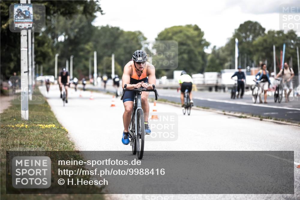 16.08.2026 - KN Förde Triathlon 2026 H.Heesch http://msf.ph/oto/9988416 16.08.2026 13:14:50 Radfahren 513, 550 meine-sportfotos.de