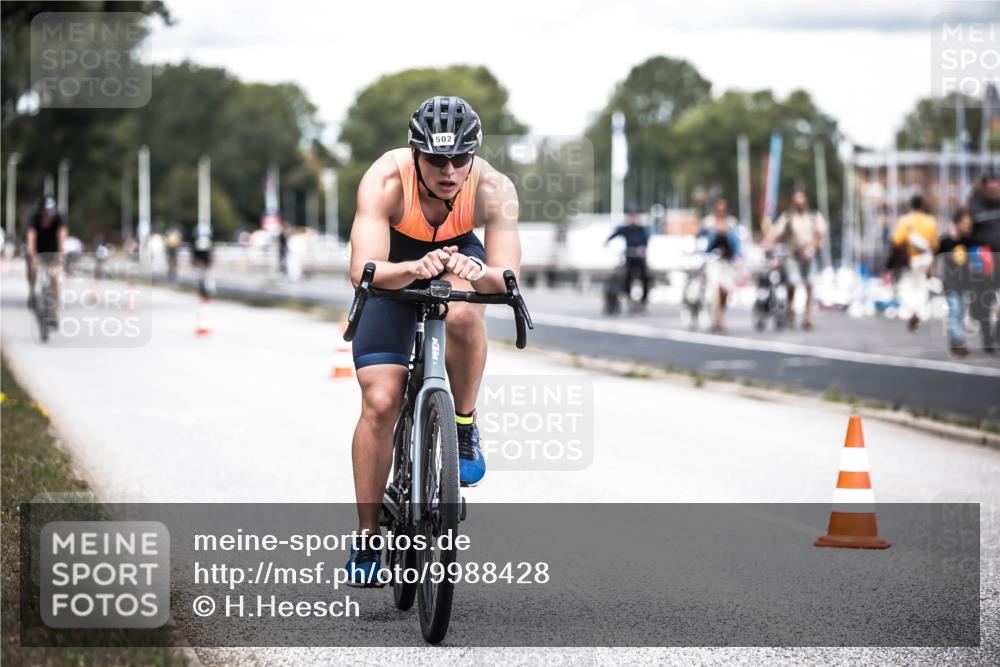 16.08.2026 - KN Förde Triathlon 2026 H.Heesch http://msf.ph/oto/9988428 16.08.2026 13:14:51 Radfahren 513, 550 meine-sportfotos.de
