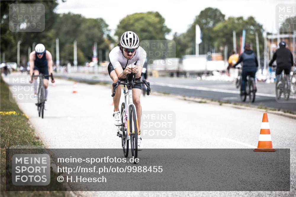 16.08.2026 - KN Förde Triathlon 2026 H.Heesch http://msf.ph/oto/9988455 16.08.2026 13:15:00 Radfahren 580 meine-sportfotos.de