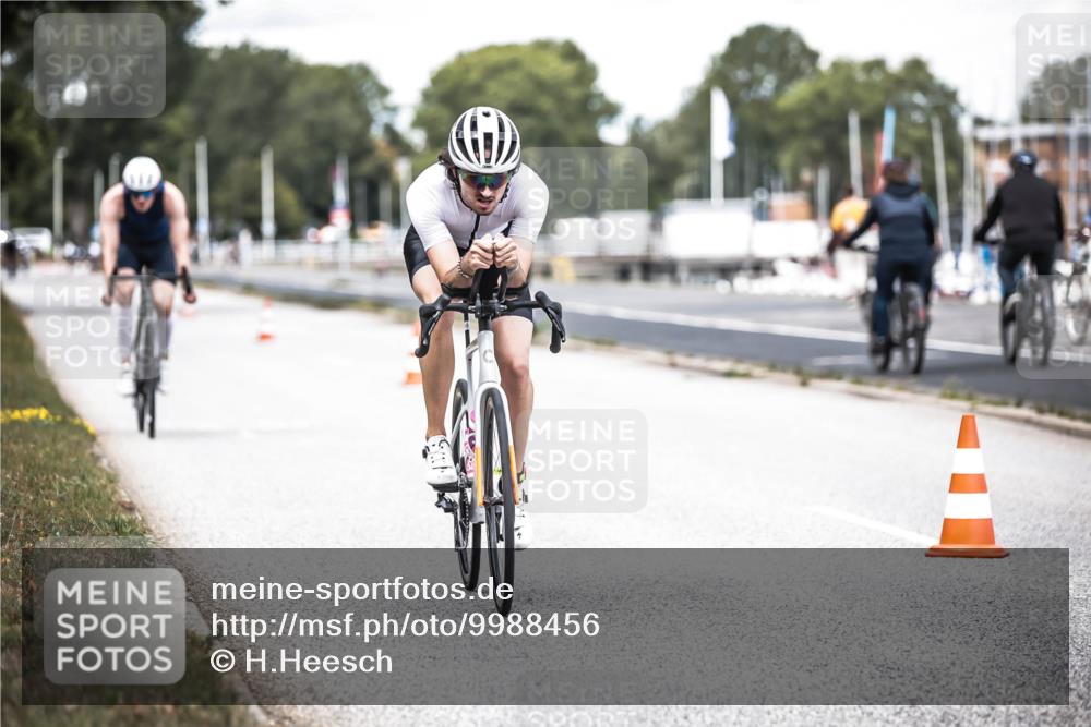 16.08.2026 - KN Förde Triathlon 2026 H.Heesch http://msf.ph/oto/9988456 16.08.2026 13:15:00 Radfahren 580 meine-sportfotos.de