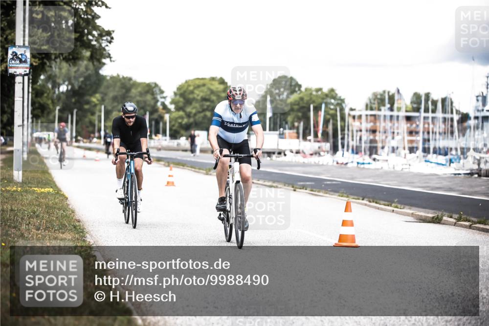 16.08.2026 - KN Förde Triathlon 2026 H.Heesch http://msf.ph/oto/9988490 16.08.2026 13:15:20 Radfahren 575, 708, 711 meine-sportfotos.de