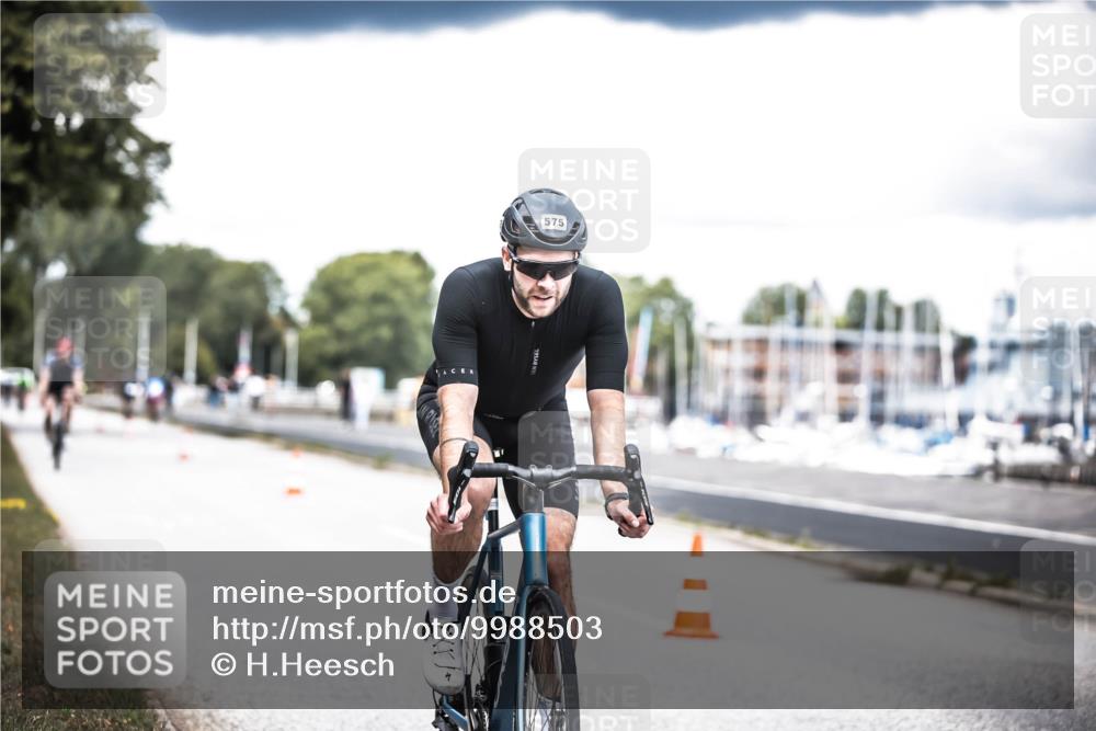 16.08.2026 - KN Förde Triathlon 2026 H.Heesch http://msf.ph/oto/9988503 16.08.2026 13:15:21 Radfahren 531, 575, 708, 711 meine-sportfotos.de