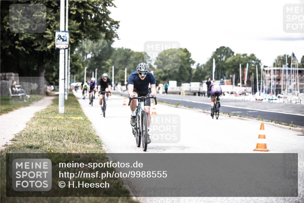 16.08.2026 - KN Förde Triathlon 2026 H.Heesch http://msf.ph/oto/9988555 16.08.2026 13:15:43 Radfahren 515, 573, 587, 609 meine-sportfotos.de