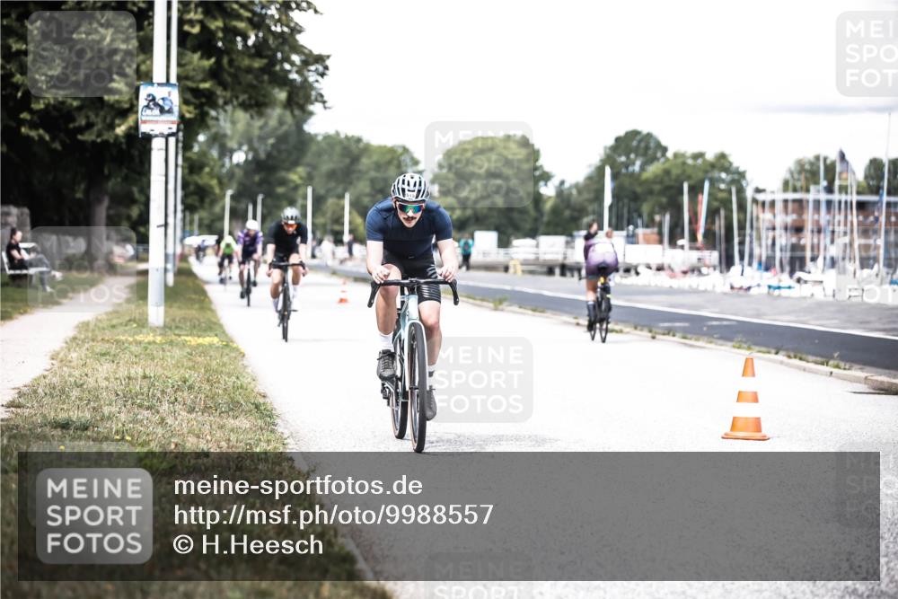 16.08.2026 - KN Förde Triathlon 2026 H.Heesch http://msf.ph/oto/9988557 16.08.2026 13:15:44 Radfahren 515, 569, 573, 587, 609 meine-sportfotos.de