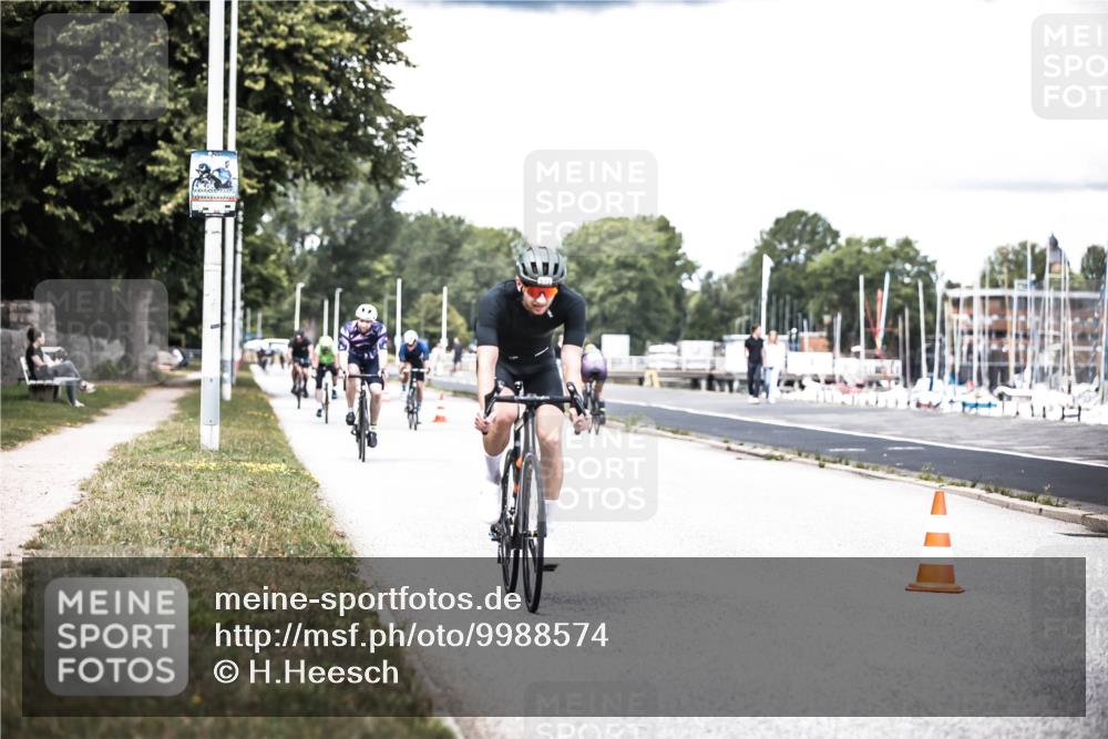 16.08.2026 - KN Förde Triathlon 2026 H.Heesch http://msf.ph/oto/9988574 16.08.2026 13:15:45 Radfahren 515, 569, 573, 587, 609, 742 meine-sportfotos.de