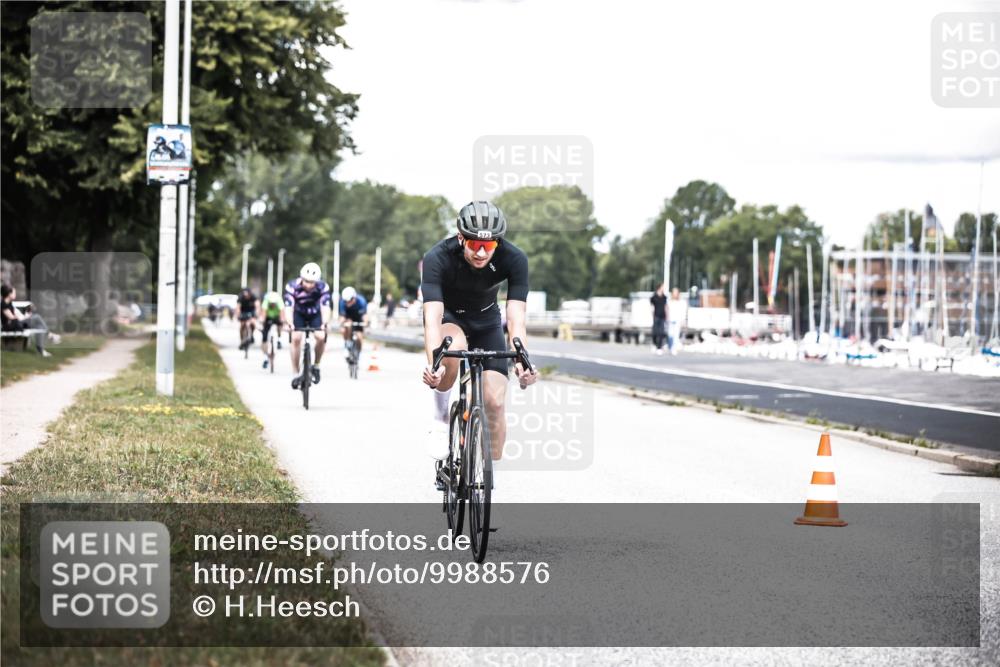 16.08.2026 - KN Förde Triathlon 2026 H.Heesch http://msf.ph/oto/9988576 16.08.2026 13:15:45 Radfahren 515, 569, 573, 587, 609, 742 meine-sportfotos.de
