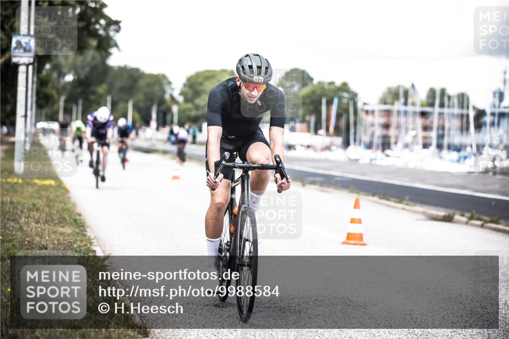 16.08.2026 - KN Förde Triathlon 2026 H.Heesch http://msf.ph/oto/9988584 16.08.2026 13:15:46 Radfahren 515, 569, 573, 587, 606, 609, 742 meine-sportfotos.de