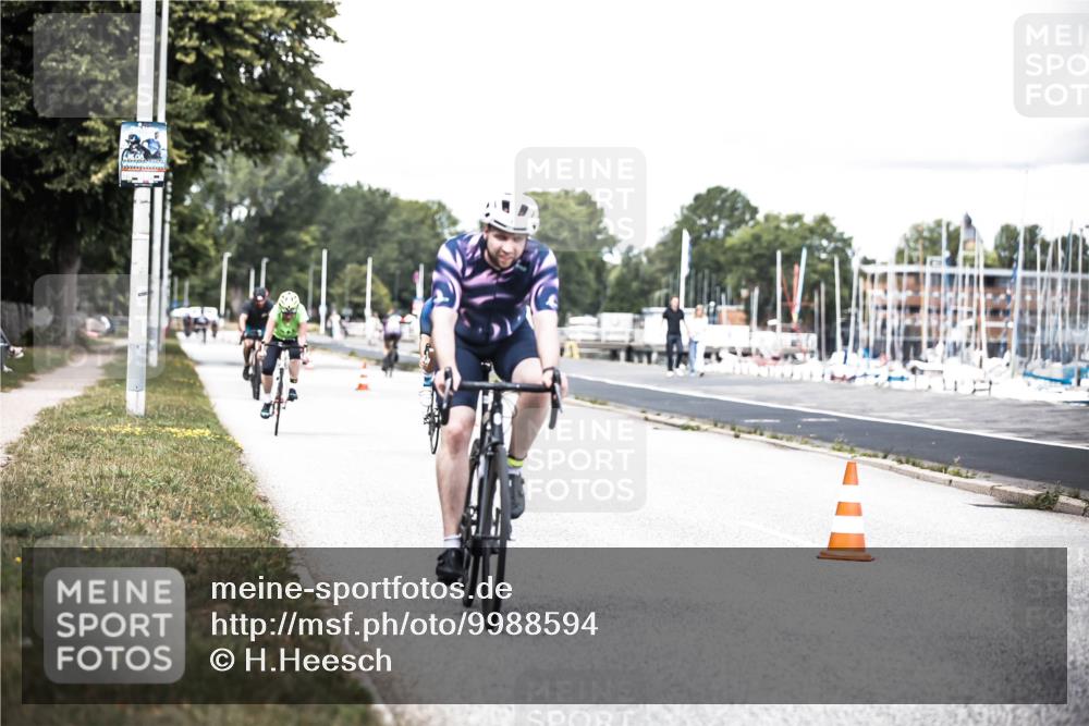 16.08.2026 - KN Förde Triathlon 2026 H.Heesch http://msf.ph/oto/9988594 16.08.2026 13:15:47 Radfahren 515, 569, 573, 587, 606, 609, 742 meine-sportfotos.de