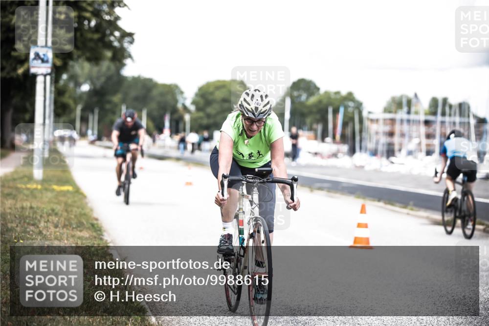 16.08.2026 - KN Förde Triathlon 2026 H.Heesch http://msf.ph/oto/9988615 16.08.2026 13:15:50 Radfahren 569, 587, 606, 742 meine-sportfotos.de