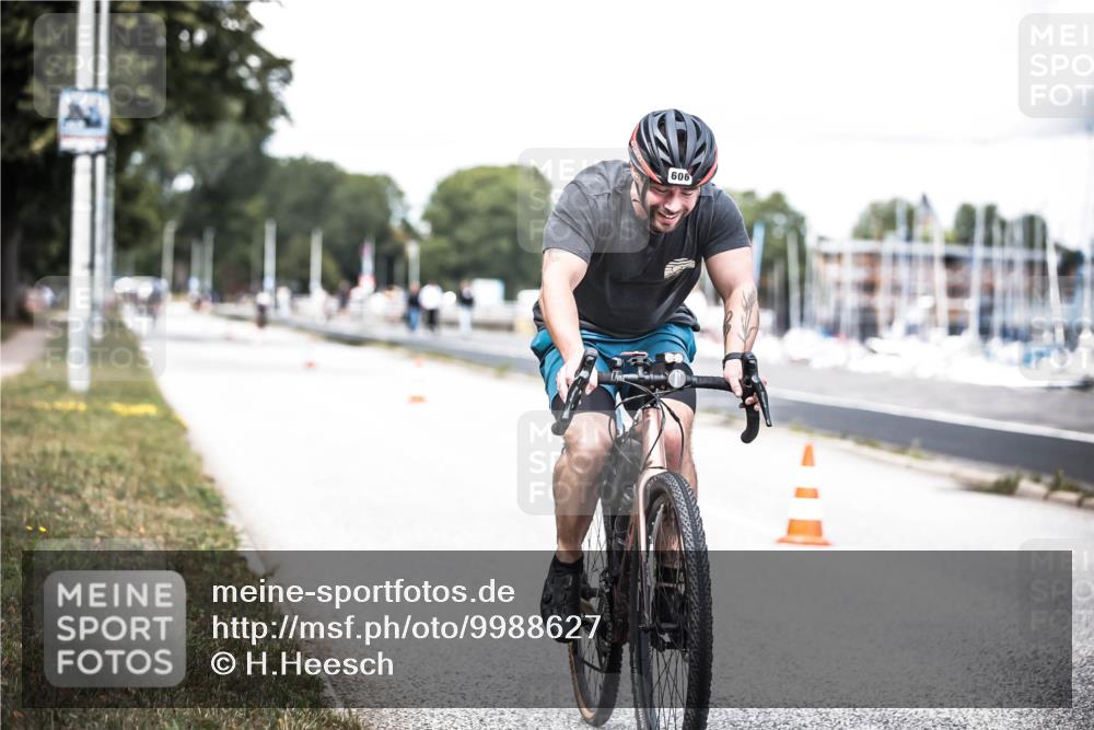 16.08.2026 - KN Förde Triathlon 2026 H.Heesch http://msf.ph/oto/9988627 16.08.2026 13:15:52 Radfahren 569, 606, 742 meine-sportfotos.de
