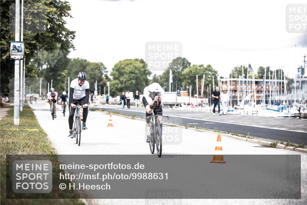 16.08.2026 - KN Förde Triathlon 2026 H.Heesch http://msf.ph/oto/9988631 16.08.2026 13:16:02 Radfahren 517, 525, 527, 551, 571, 734 meine-sportfotos.de