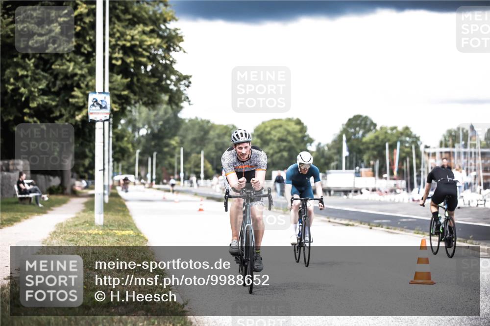16.08.2026 - KN Förde Triathlon 2026 H.Heesch http://msf.ph/oto/9988652 16.08.2026 13:16:05 Radfahren 517, 525, 571, 734 meine-sportfotos.de