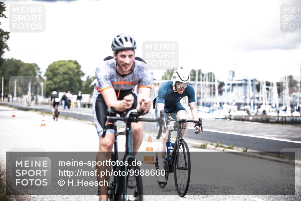 16.08.2026 - KN Förde Triathlon 2026 H.Heesch http://msf.ph/oto/9988660 16.08.2026 13:16:06 Radfahren 517, 525, 571, 734 meine-sportfotos.de