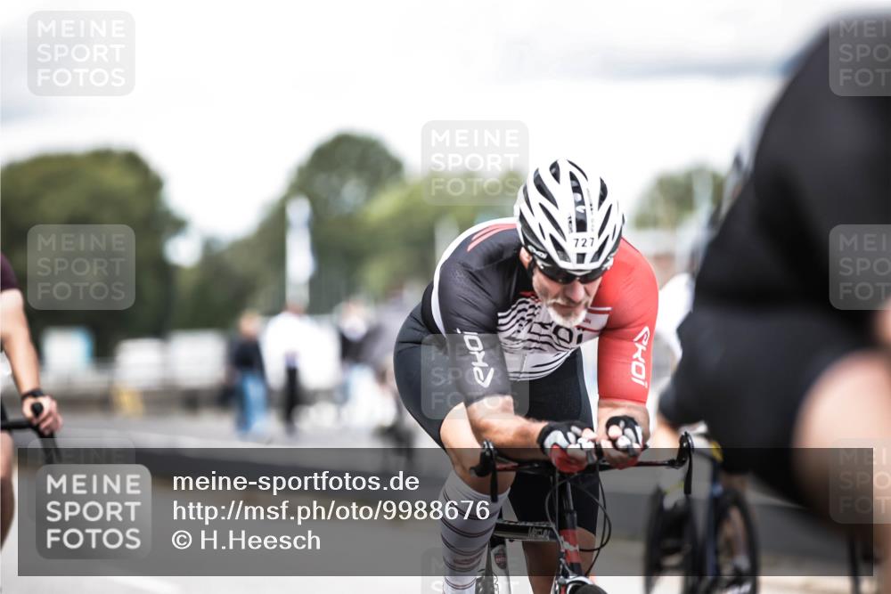 16.08.2026 - KN Förde Triathlon 2026 H.Heesch http://msf.ph/oto/9988676 16.08.2026 13:16:18 Radfahren 519, 520, 535, 552, 567, 585, 715, 717, 727, 732 meine-sportfotos.de