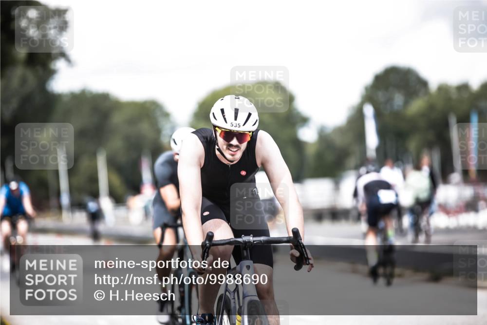 16.08.2026 - KN Förde Triathlon 2026 H.Heesch http://msf.ph/oto/9988690 16.08.2026 13:16:19 Radfahren 519, 520, 535, 552, 565, 567, 585, 715, 717, 727 meine-sportfotos.de