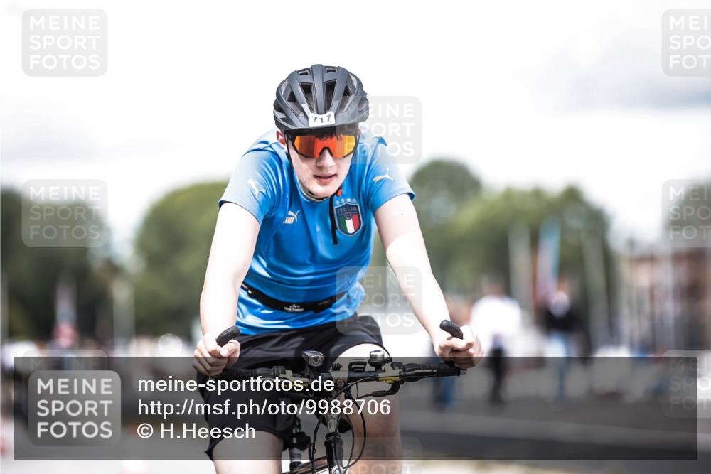 16.08.2026 - KN Förde Triathlon 2026 H.Heesch http://msf.ph/oto/9988706 16.08.2026 13:16:23 Radfahren 519, 520, 565, 611, 715, 717 meine-sportfotos.de