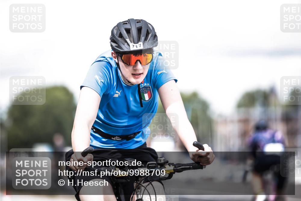 16.08.2026 - KN Förde Triathlon 2026 H.Heesch http://msf.ph/oto/9988709 16.08.2026 13:16:23 Radfahren 519, 520, 565, 611, 715, 717 meine-sportfotos.de
