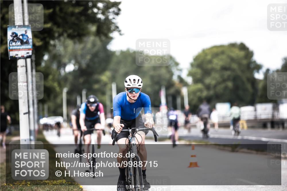 16.08.2026 - KN Förde Triathlon 2026 H.Heesch http://msf.ph/oto/9988715 16.08.2026 13:16:27 Radfahren 545, 565, 611, 725 meine-sportfotos.de