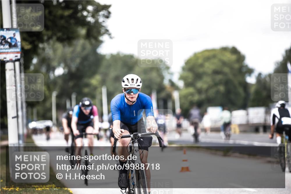 16.08.2026 - KN Förde Triathlon 2026 H.Heesch http://msf.ph/oto/9988718 16.08.2026 13:16:27 Radfahren 545, 565, 611, 725 meine-sportfotos.de