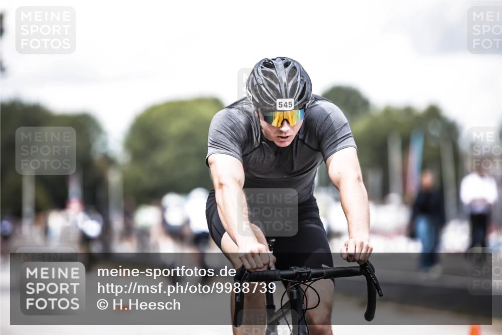 16.08.2026 - KN Förde Triathlon 2026 H.Heesch http://msf.ph/oto/9988739 16.08.2026 13:16:30 Radfahren 545, 579, 611, 725 meine-sportfotos.de